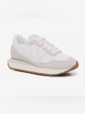 New Balance 237 Sneakers